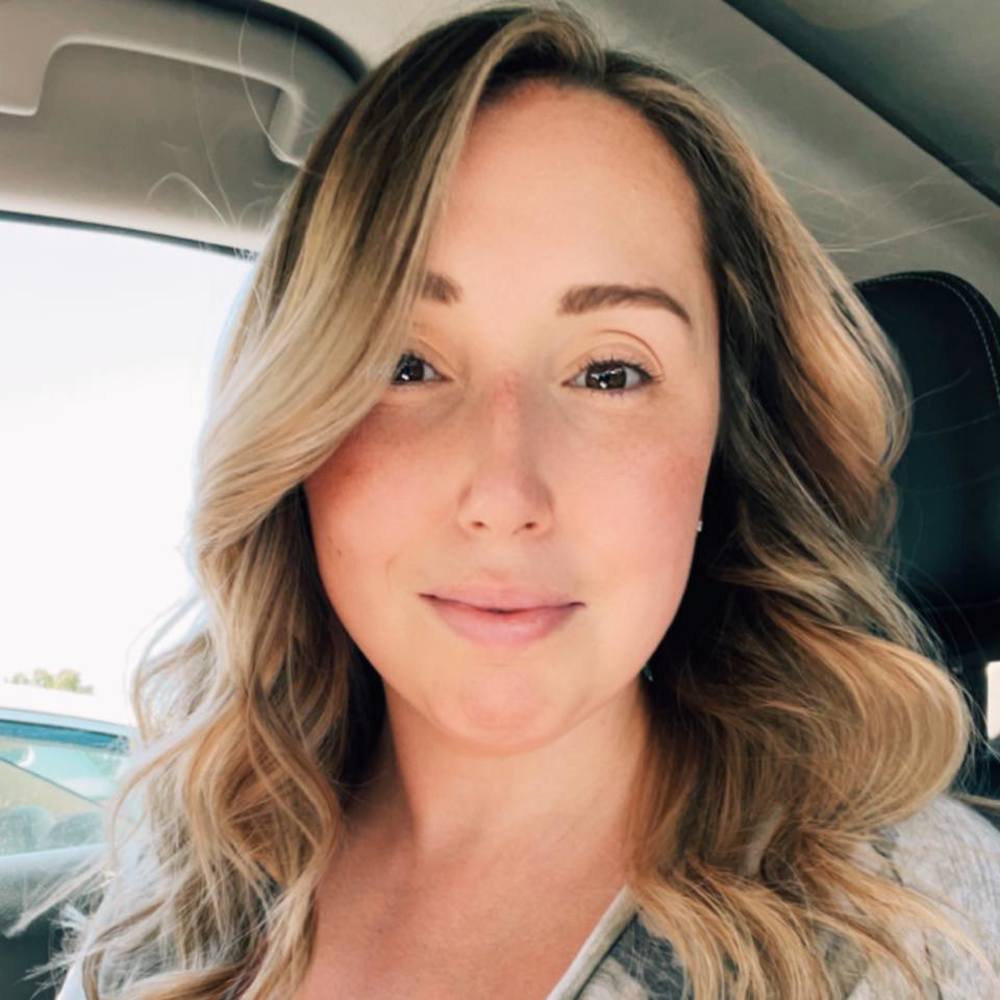 Meet your Posher, Stephanie